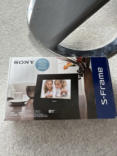 New sony dpf d820 - new,
